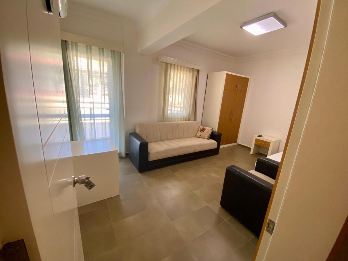 Konfor Suite Otel Cedit Eksteriør bilde