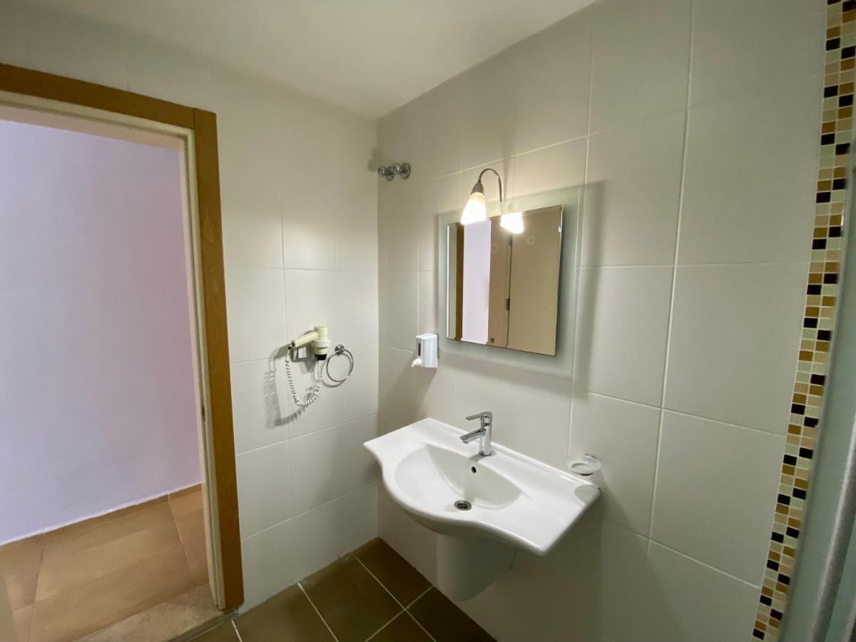 Konfor Suite Otel Cedit Eksteriør bilde